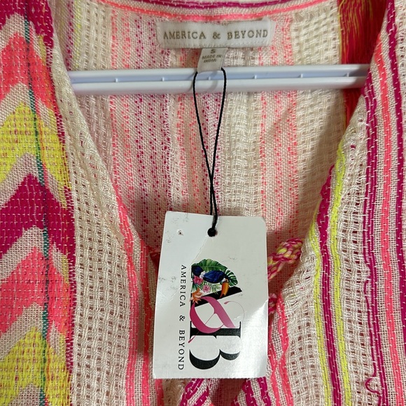 Small, American and Beyond Coverup. - Picture 3 of 4